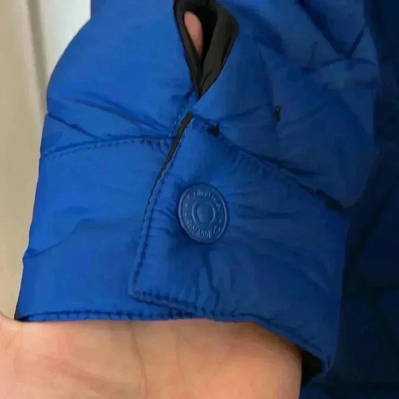 Calvin Klein women puffer - Picture 5 of 15